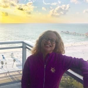 Meet your Posher, Nittaya